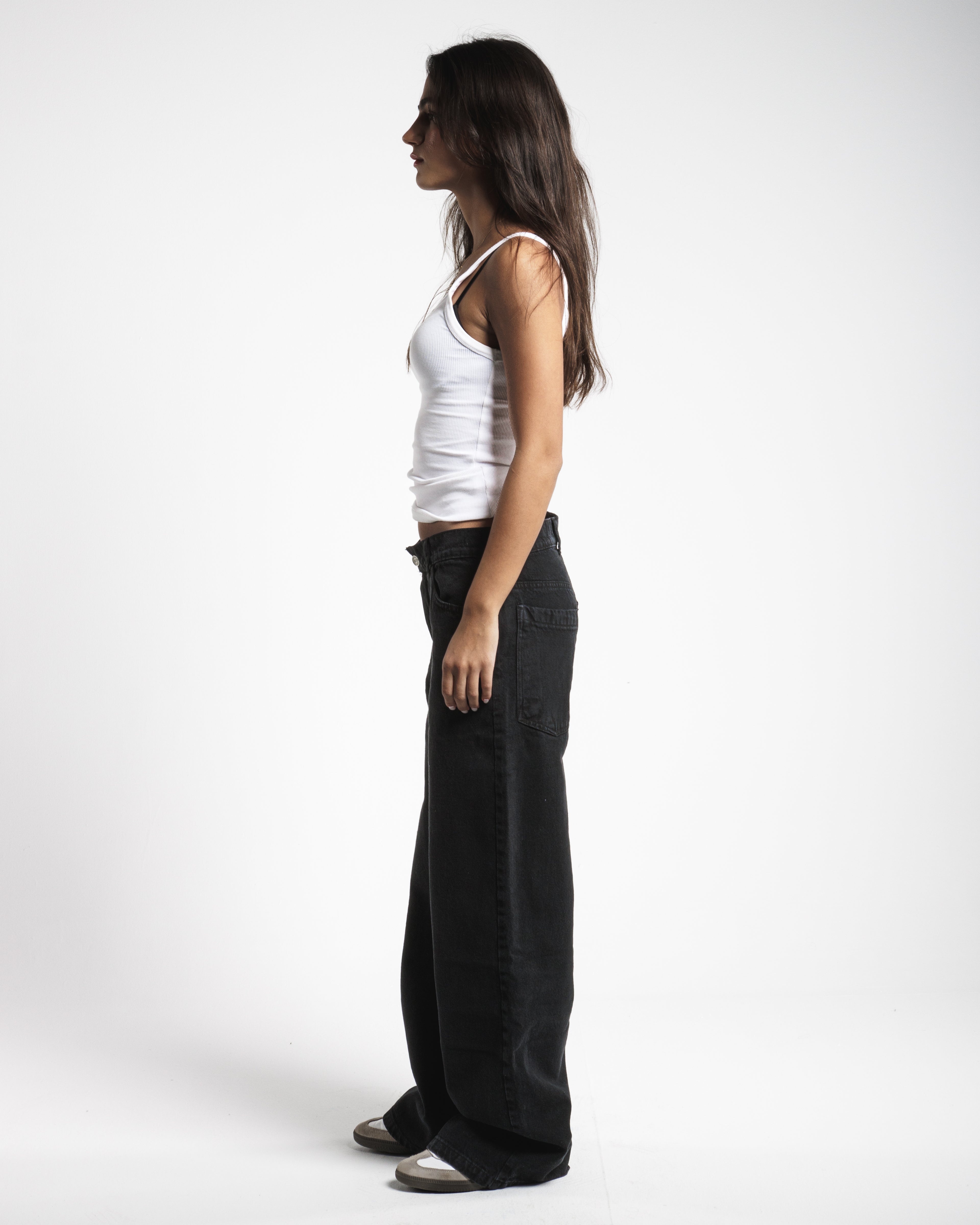 Women Low Rise Baggy Jeans - Solid Black