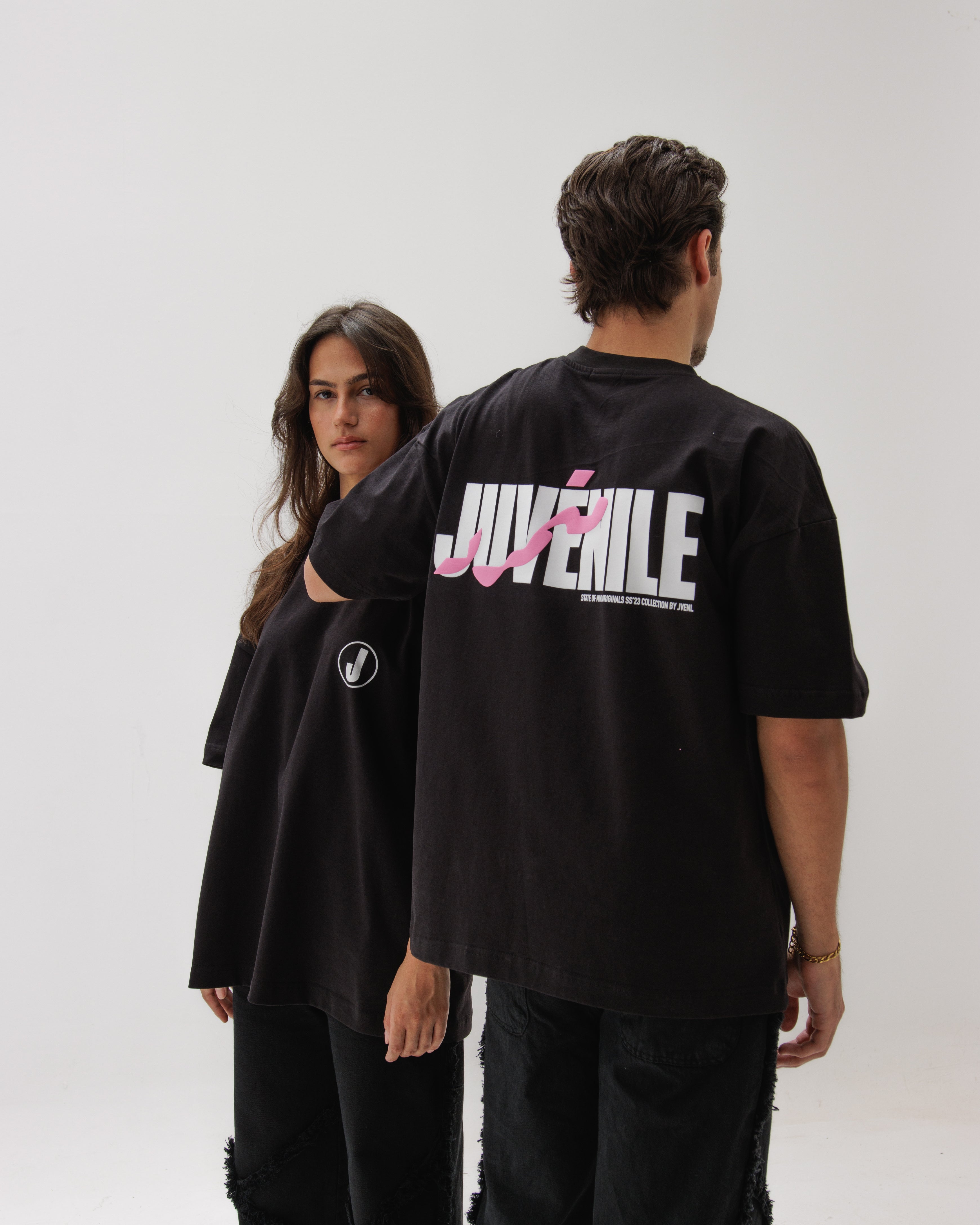 Motamared Noire Oversized tshirt