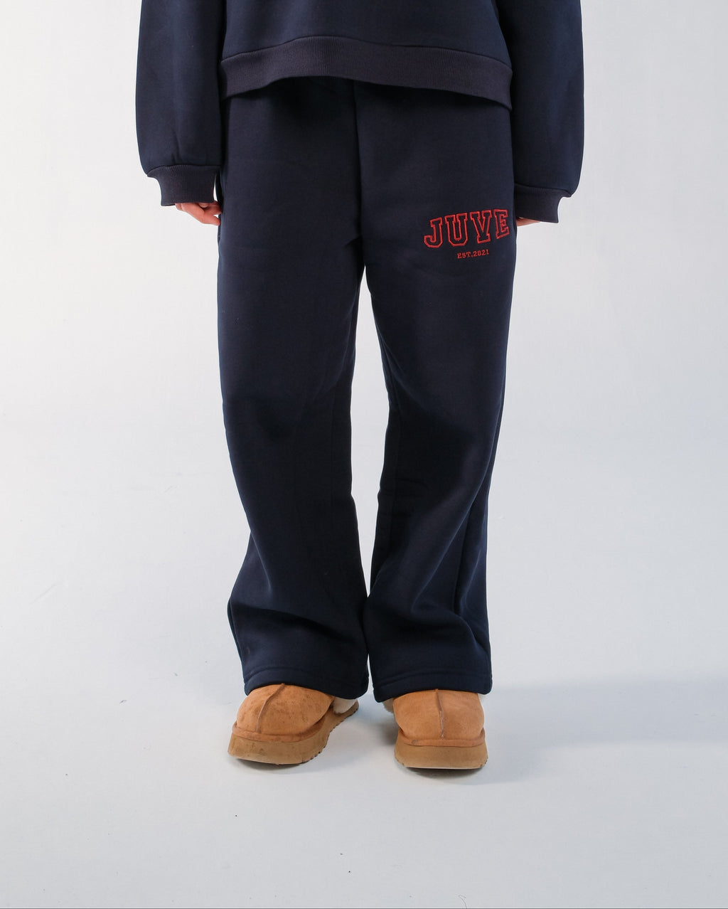 JUVE Signature Sweats in Midnight Blue
