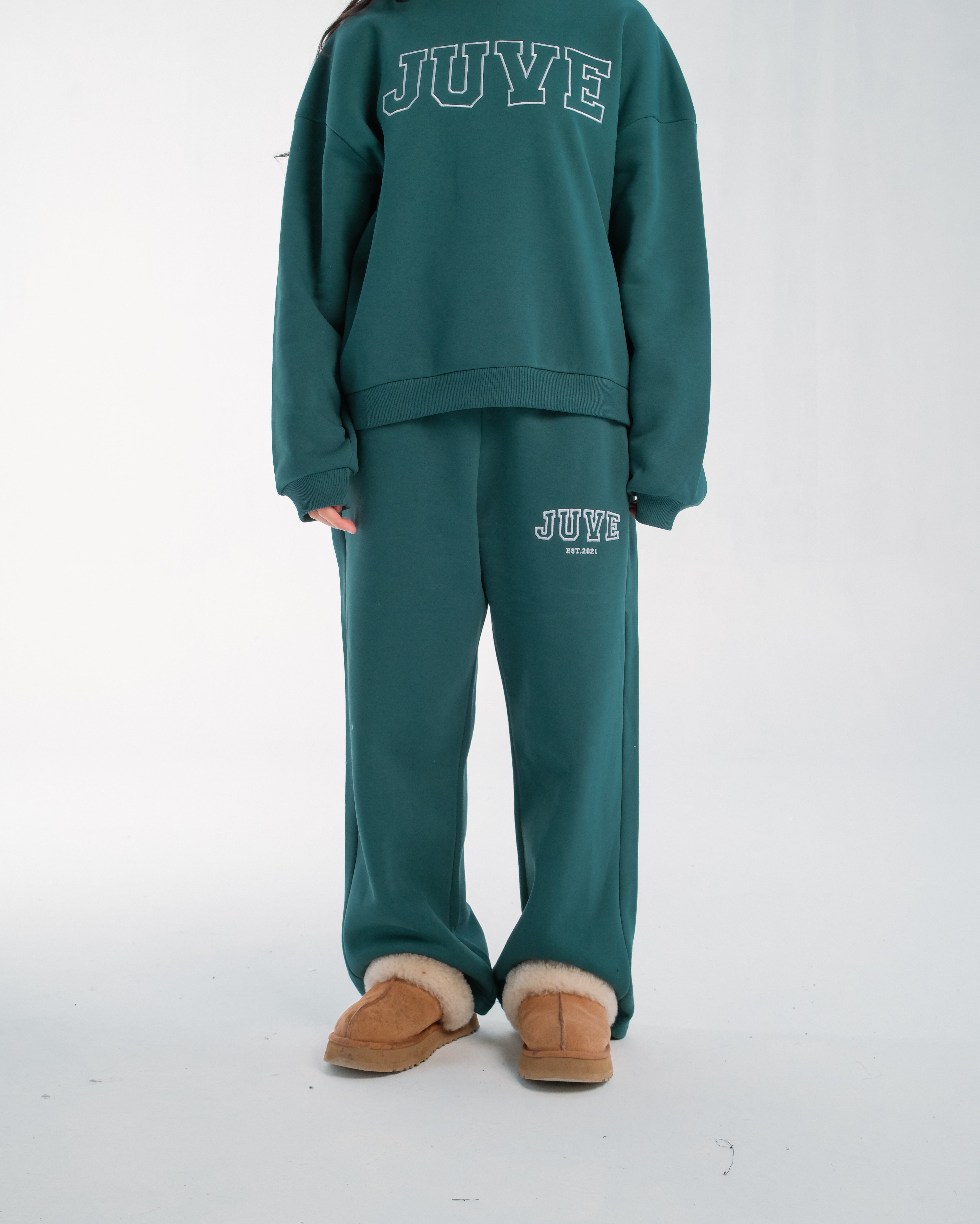 JUVE Signature Sweats in Teal Green