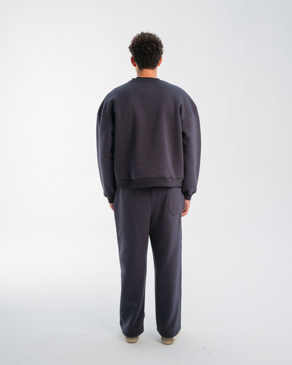 JUVE Signature Sweats in Dark Gray