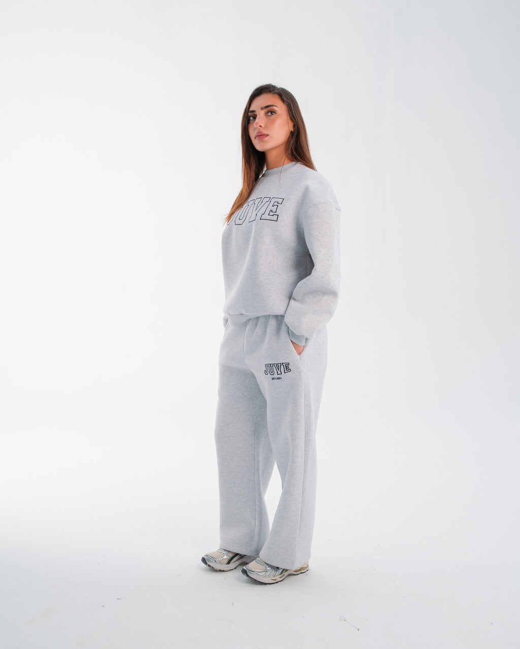 JUVE Signature Crewneck in Light Gray Melange