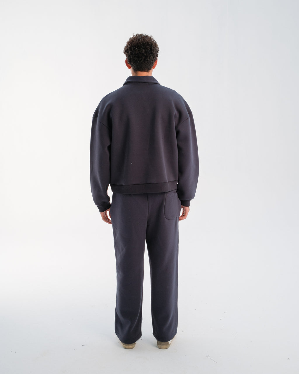 JUVENILE Signature Half Zip in Dark Gray