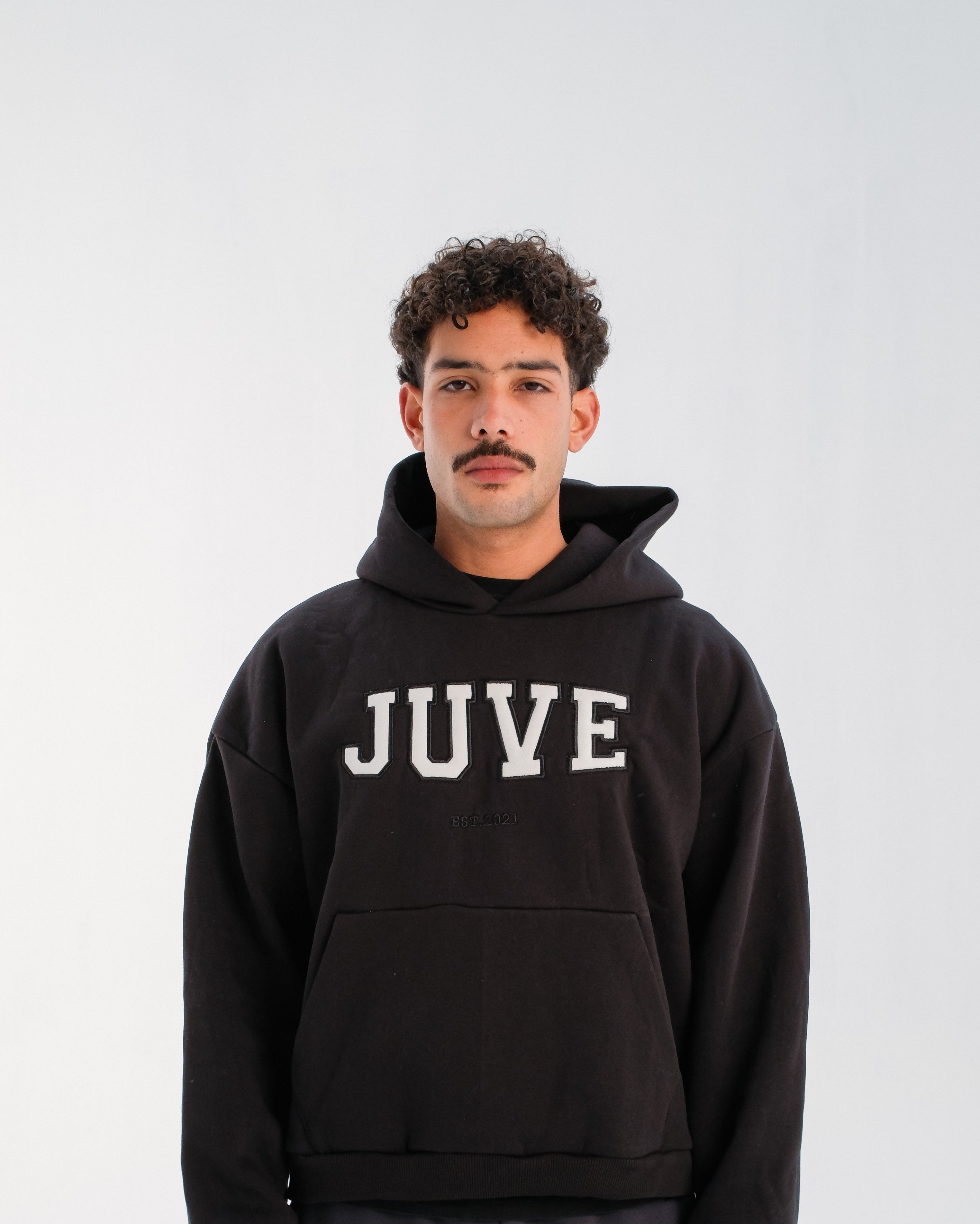JUVE Signature Hoodie in Black
