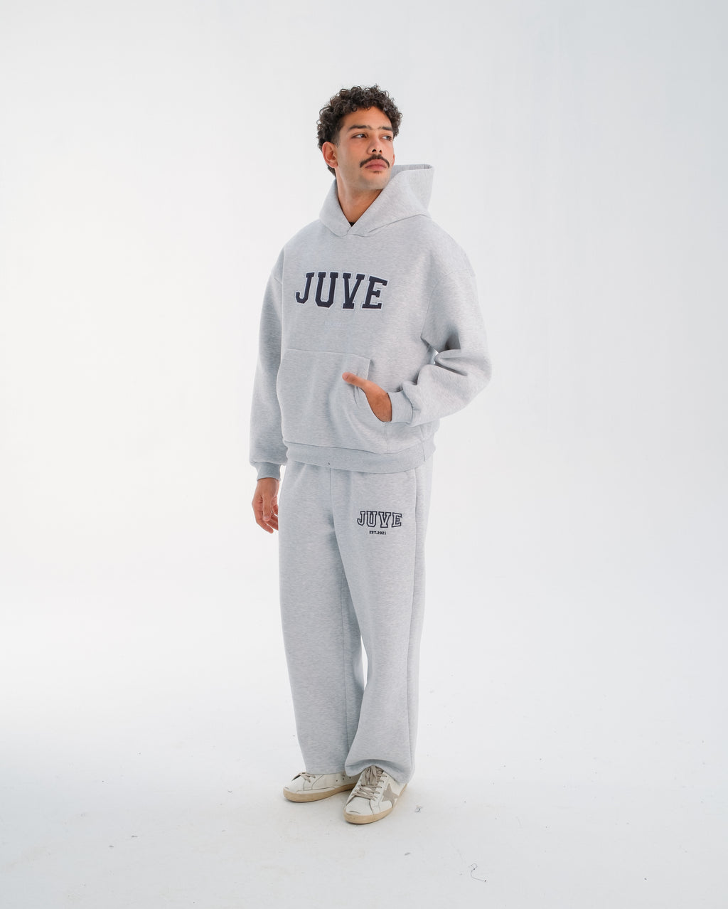 JUVE Signature Hoodie in Light Gray Melange
