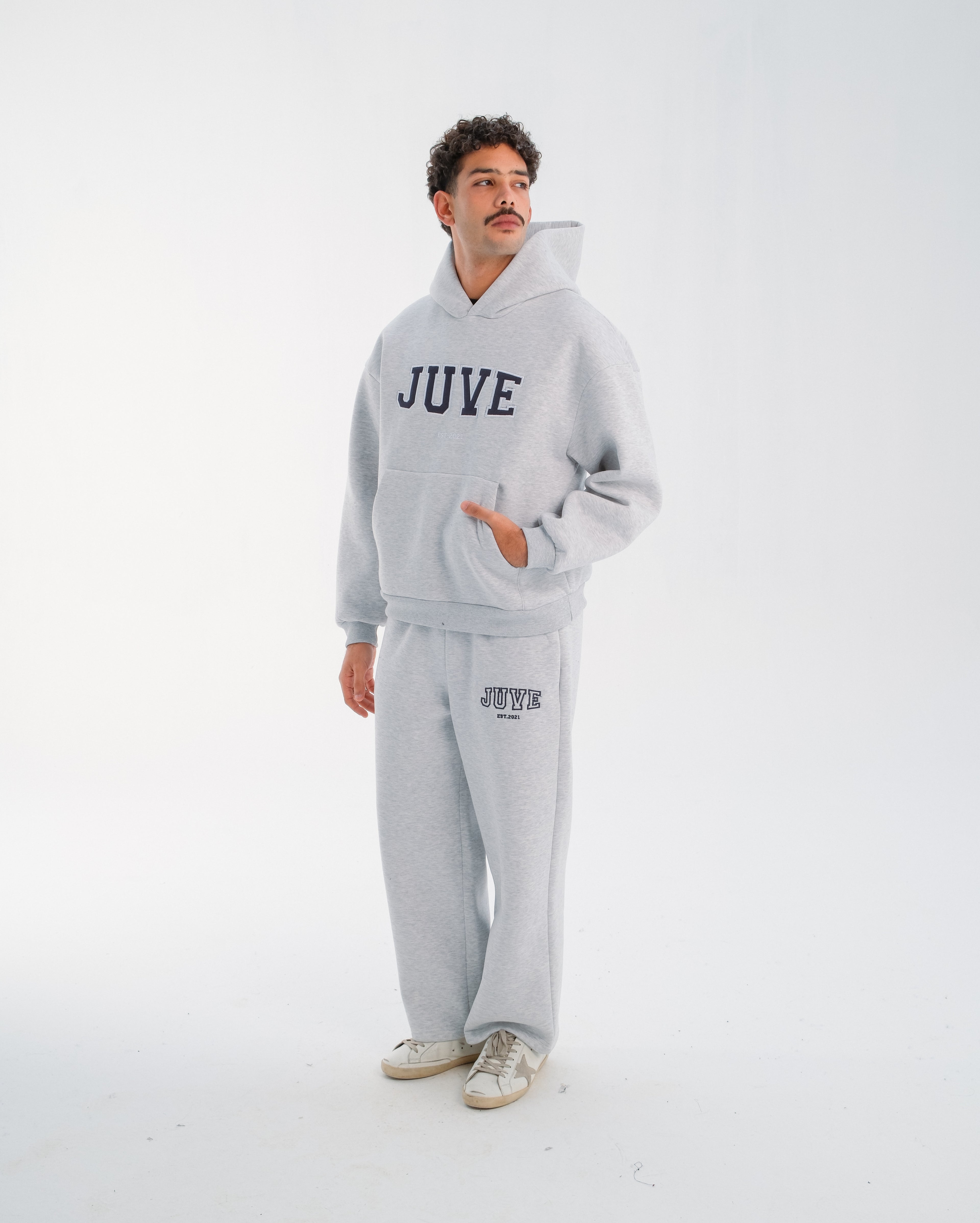 JUVE Signature Hoodie in Light Gray Melange
