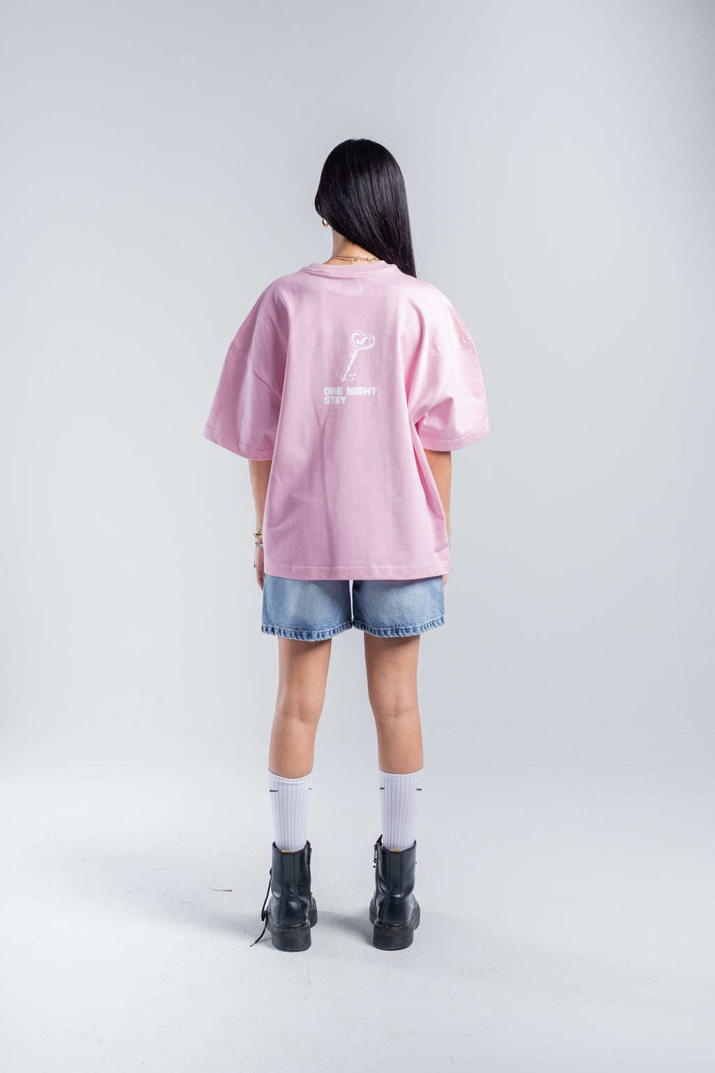 'Room NO.777' Graphic T-shirt