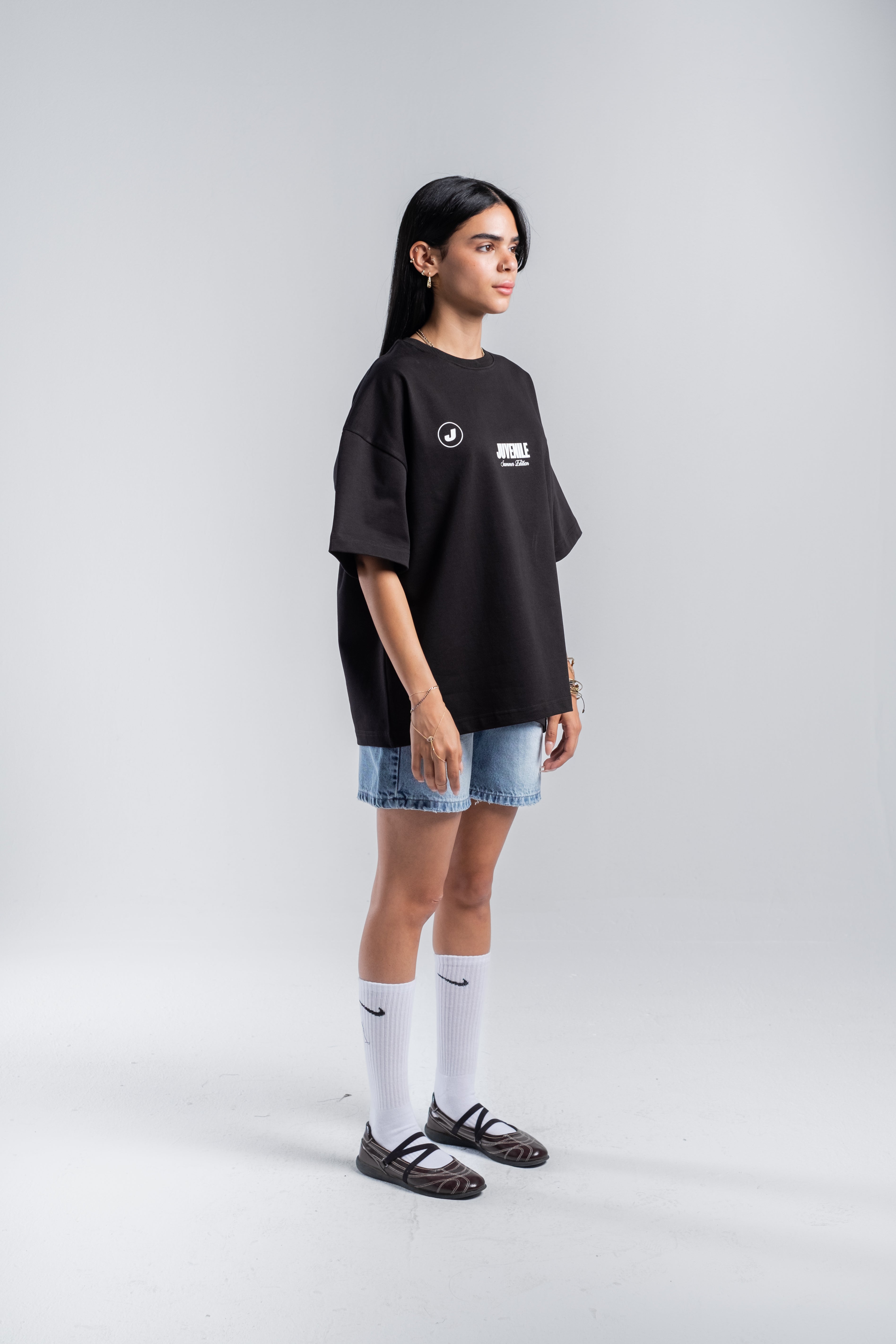 'Shuffle' Graphic T-shirt