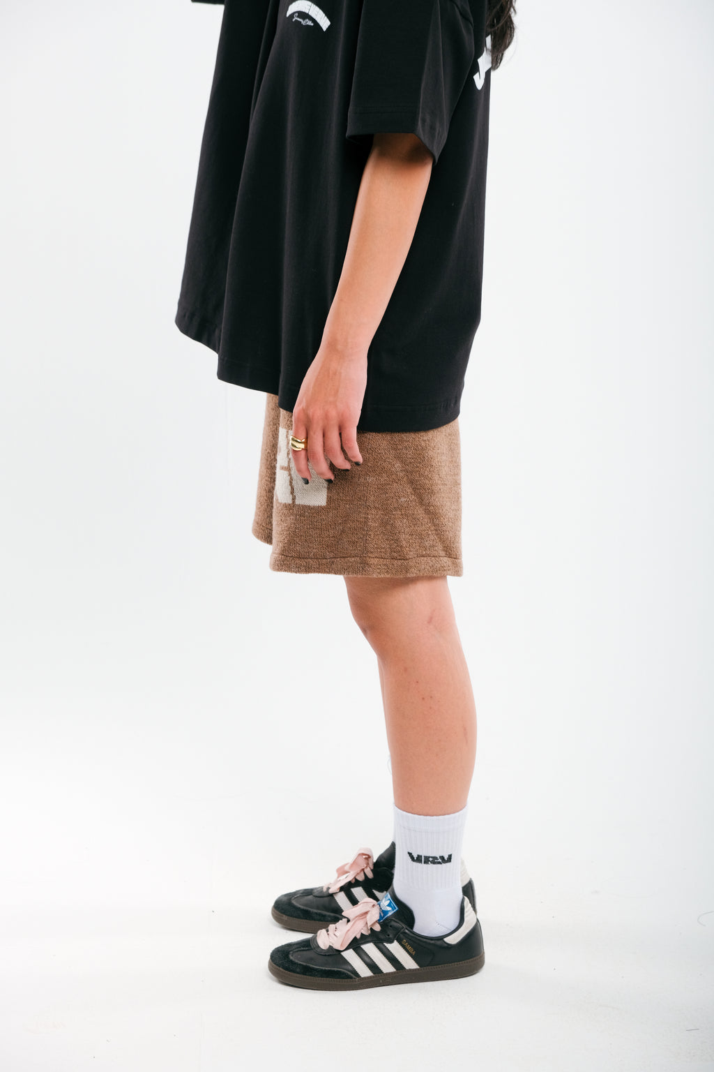 Brown VRV Logo Knitted Short