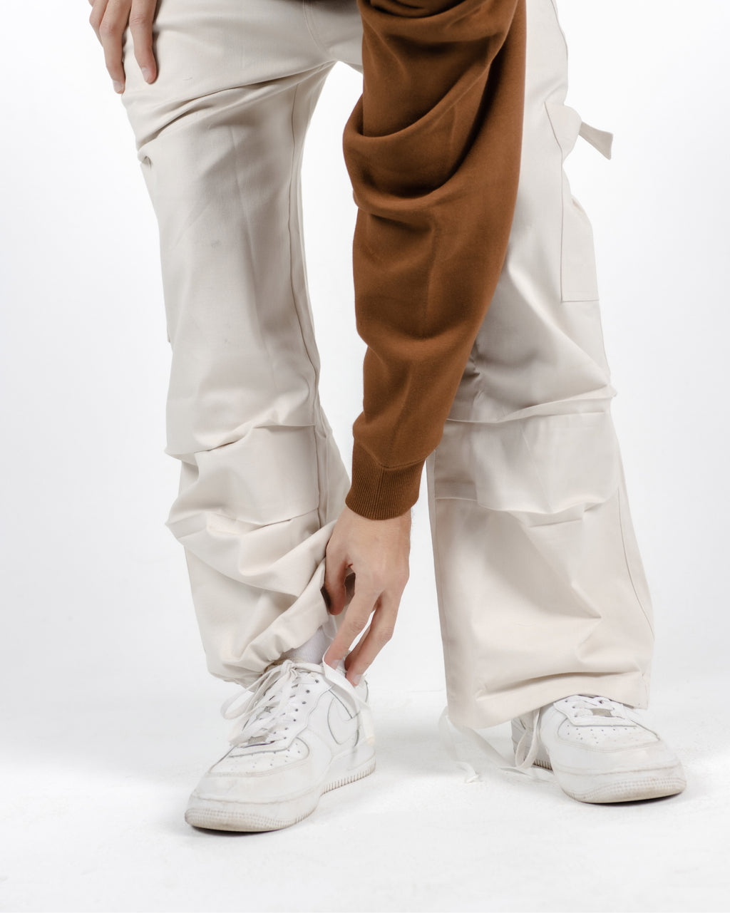 Men CHUTES in Cream