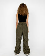 Chutes in Olive
