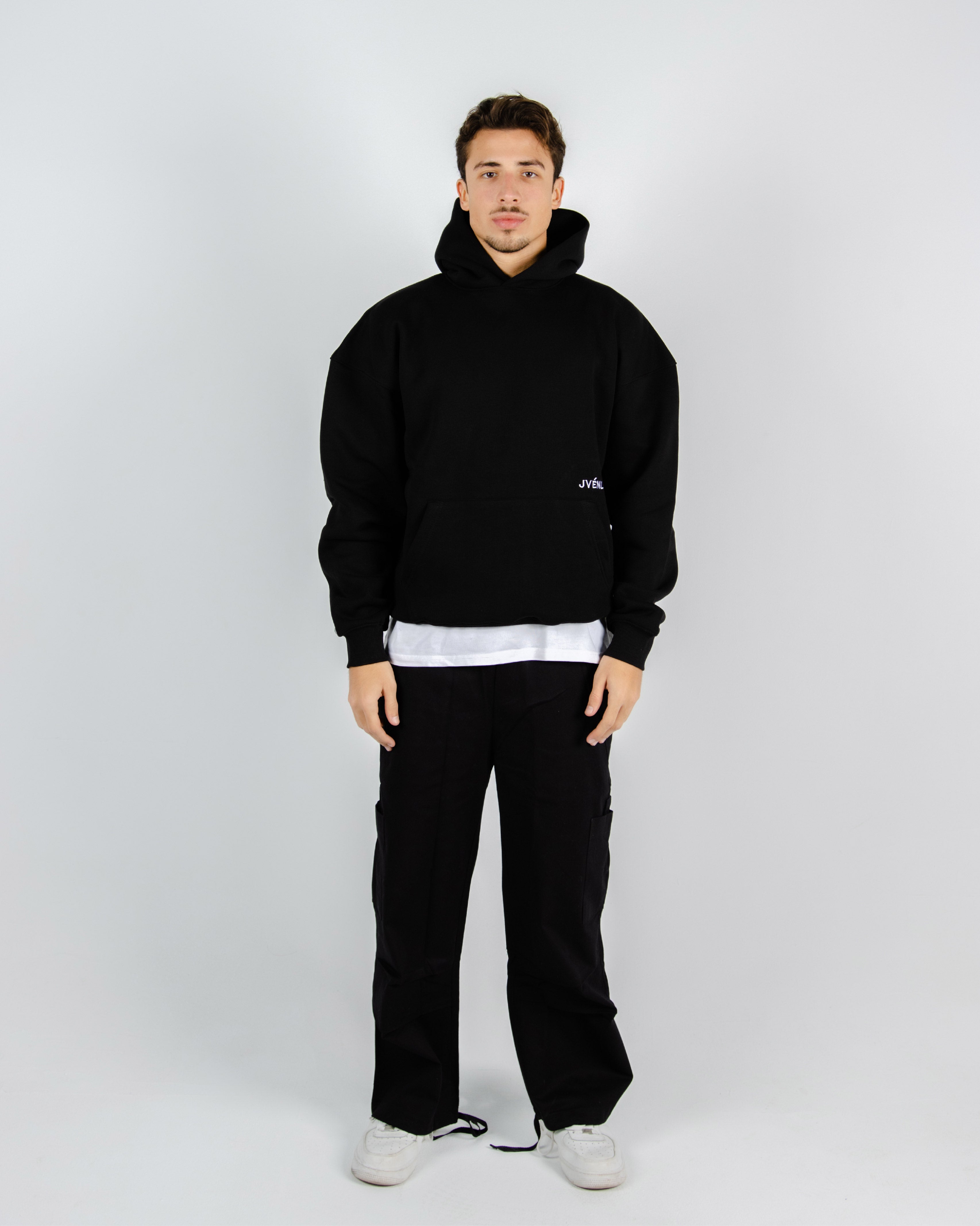 Men CHUTES in Jet Black