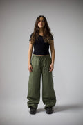 Chutes in Khaki